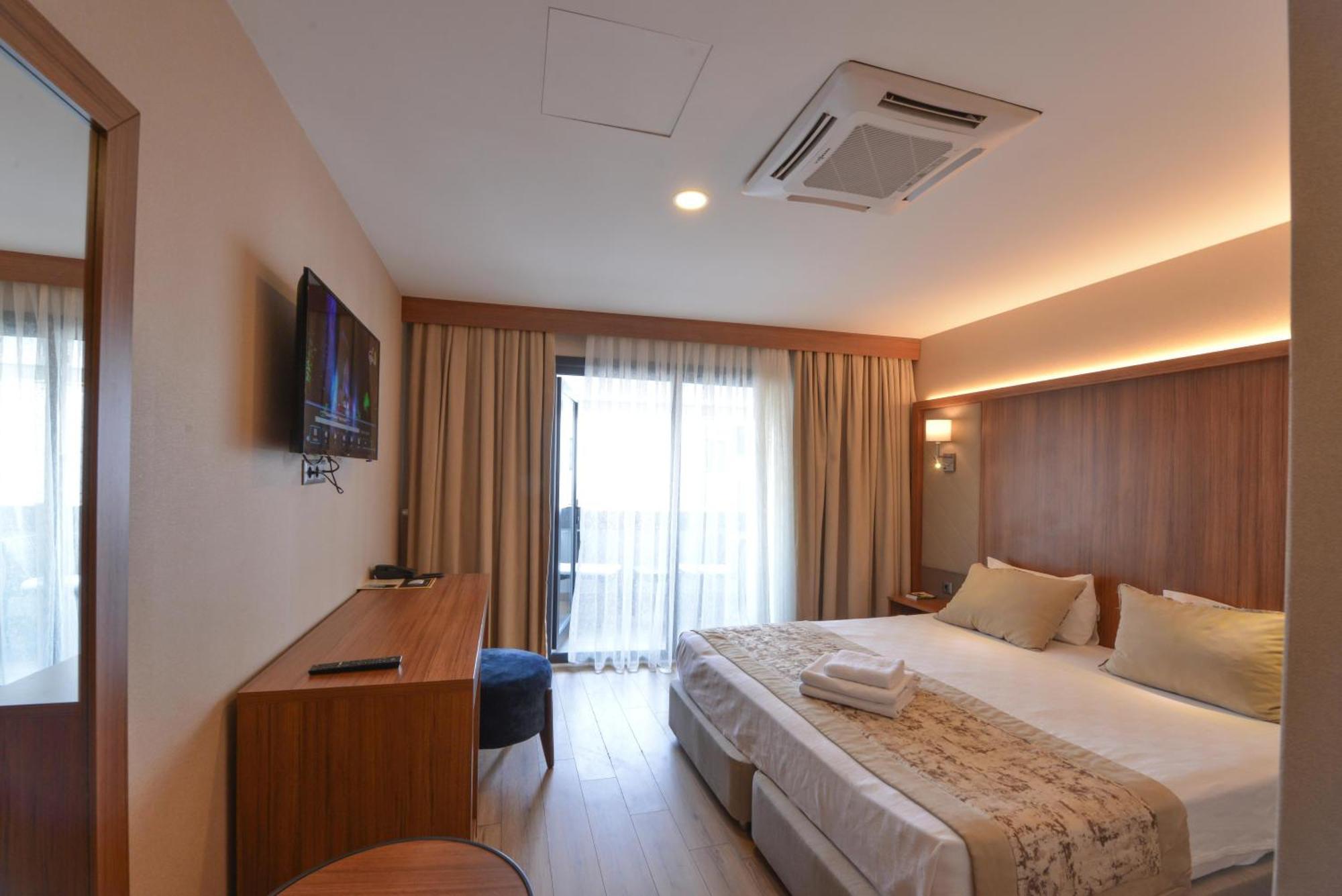 Istport Hotels Arnavutkoy Room photo